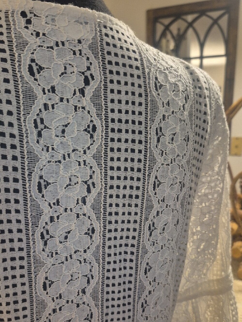 VENUS White Lace Zip-Front Tunic with Flared Sleeves - Picture 8 of 11